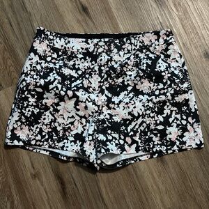 Spring Break Sale 3/15-3/21 -  Express High Waist Floral Shorts - Size 10